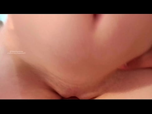 ❤️ අක්කගෙ කාමරේ නිදාගෙන එහෙමයි මට ඇහැරුනේ ❤❌ Porno si.pornhdvideos.ru